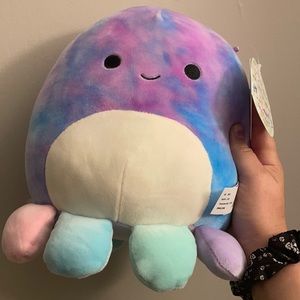 Mary Squishmallow 8 inch